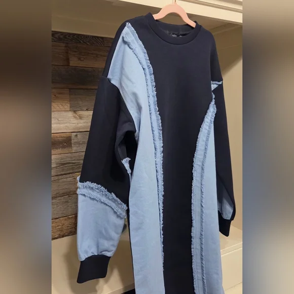 ALEEZA PARIS Elegant Long Sleeve SWEATER Dress- Navy & Light Blue W/ Fringe!! - Picture 5 of 10